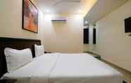 Others 6 Fabhotel Imperial Regency