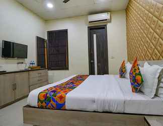 อื่นๆ 2 Fabhotel De Agya Paradise