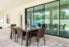 其他 7 Modern 5 Bedroom Pool Home 5 Condo by Redawning