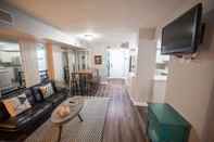 Others Stay Together on The Strip - 3 Bed Condo