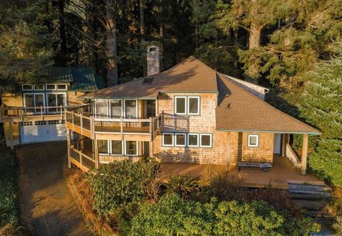 Others Seagrove by Avantstay Treetop Haven w/ Coastal Views