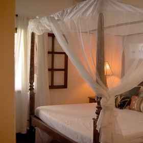 Room 1 Simba Wakike Luxury Villa, Kilifi Hotels