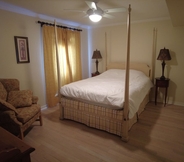 อื่นๆ 3 Waterfront Cottage 4 BD by GLOBALSTAY