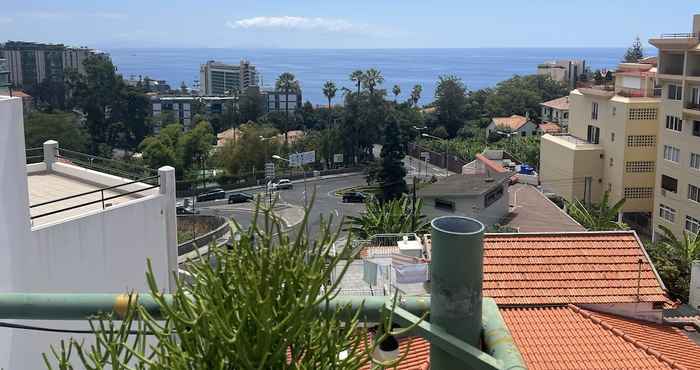 Others Inviting 3-bed Apartment in Funchal