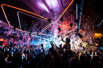 Others 4 Stockholm Loft Haven 3 Beds in a 1-bedroom Gem