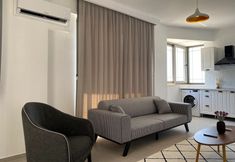 Others 7 Freya Suite