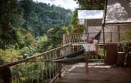 Lainnya 2 Glamping tent near the waterfall