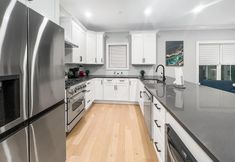 Others 6 Luxury 2BD 2BA Near Logan Airport and T Station