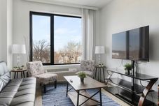 Others Luxury Studio 30 Mins to Manhattan Evonify