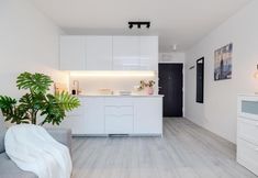 Others 4 Nice Place on Batory Street