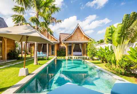 Lainnya Affordable 3 Bedrooms Private Pool Villa Near Seminyak