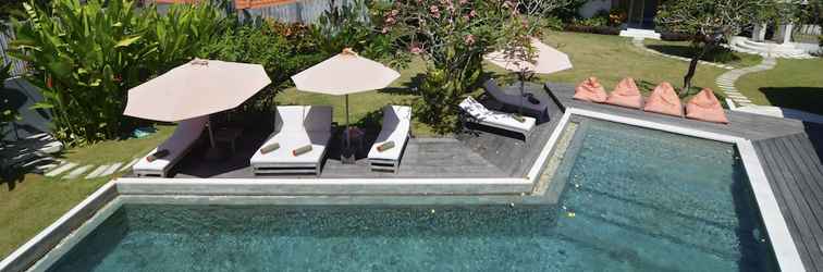 Lainnya "stunning 4 Bedrooms Private Pool Villa in Canggu"