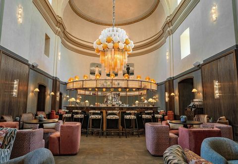 其他 Stradom House, Autograph Collection