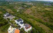 Others 7 TJ White Villa 670m2 with Private Pool and Outstanding View by GLOBALSTAY