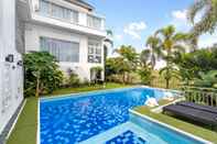 Others TJ White Villa 670m2 with Private Pool and Outstanding View by GLOBALSTAY