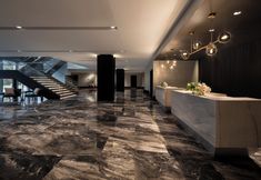 Lainnya 4 Loews Arlington