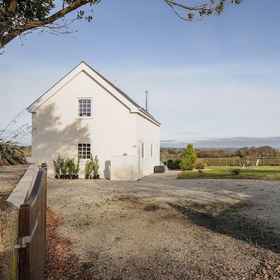 Primary image 1 Spires, Hotel Deviock