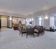 Others 2 Premium 2BR Condo at Pentagon City