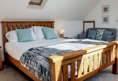 Lain-lain 5 Riverside Lodge