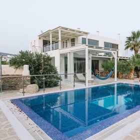 Primary image 1 Villa Olympia in the Palm Trees, Dimos Minoa Pediada Hotels