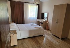 อื่นๆ 4 Oasis Apart Hotel