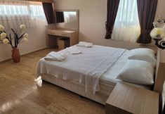 อื่นๆ 2 Oasis Apart Hotel