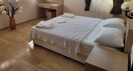 อื่นๆ 2 Oasis Apart Hotel