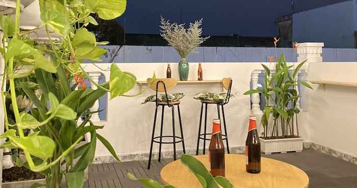 Others Saigon Authentic Hostel - Sky View Rooftop Beer, FREE Breakfast & Bicycle