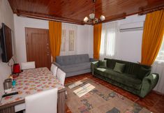 Others 7 Lumos Homes