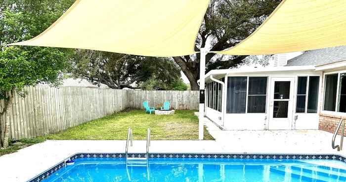 Others Backyard Breeze 3 Bedroom Home by Redawning