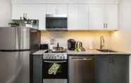 Khác 3 Luxury 1 BR With King Bed - Near Byward Market