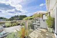 Others Stunning Compact Apartment Just Outside Looe