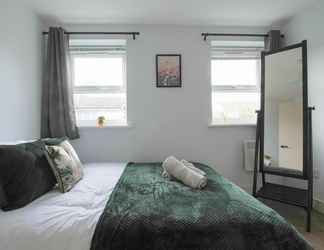 อื่นๆ 2 2-bed Apartment in Central Cardiff With Parking