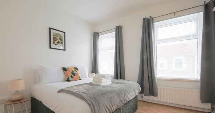 Lainnya 3-bed House in Cardiff With Sky TV & Twin Beds