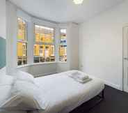 Others 2 Contemporary 4BD Home nr Liverpool City Centre