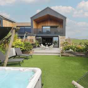 Primary image1Sea the View,Deviock飯店