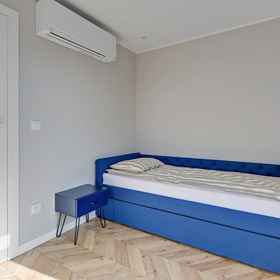 Room 1 돔 & 하우스-아파르타멘트 코시우시키 패밀리, 소포츠키 즈드루이 호텔