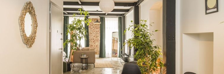 Others Amalia Flats by Oval