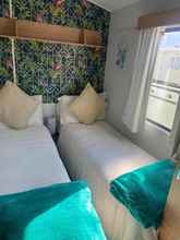 Lain-lain 4 Sleeps 6, Gym, Entertainment, Pool, Beach