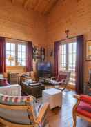 Primary image Montebello - Cozy Classic Swiss Chalet With Stunning Views