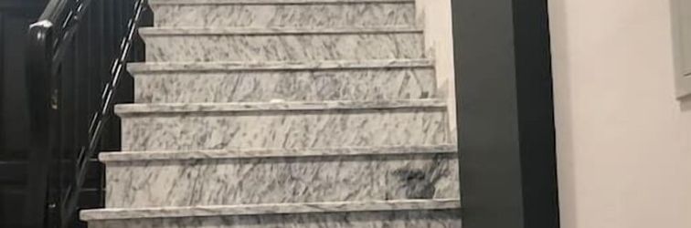 Lain-lain Olympia Flats by Oval