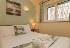 Others 2 Chalet Log Cabin L6