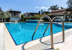 Lain-lain 3 Luxury Villa With Shared Pool in Bodrum Ortakent