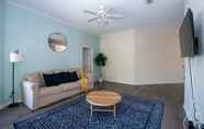 Others 2 Delightful Refurbished Apt Everything you Need