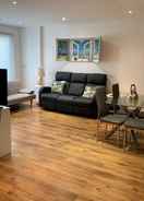 Primary image Large Private Flat in City Centre Leeds