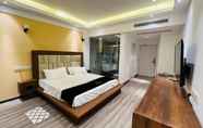 Others 6 Mazarine Surf Suites