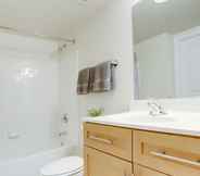 Others 4 Business Apartment in Pentagon City