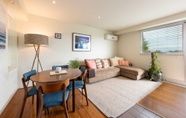 Khác 7 Beautiful 1-bed in St Kilda w/ Parking & Terrace