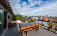 Lain-lain 6 Beautiful 1-bed in St Kilda w/ Parking & Terrace