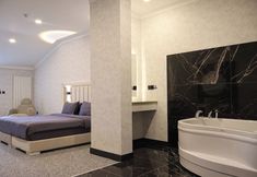 Others 5 HOME PLUS HOTEL